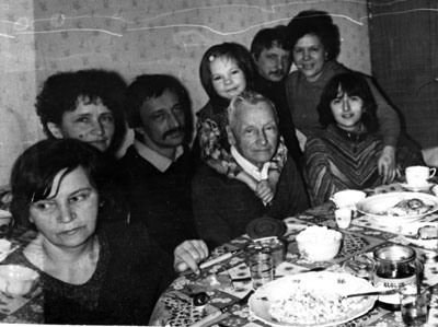 1987 год. Людмила, Ирина, Владимир, Константин Афанасьевич, Мария, Александр, Галина, Александра