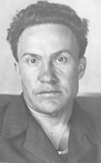 1937 год. Иван Власьевич исключен из партии